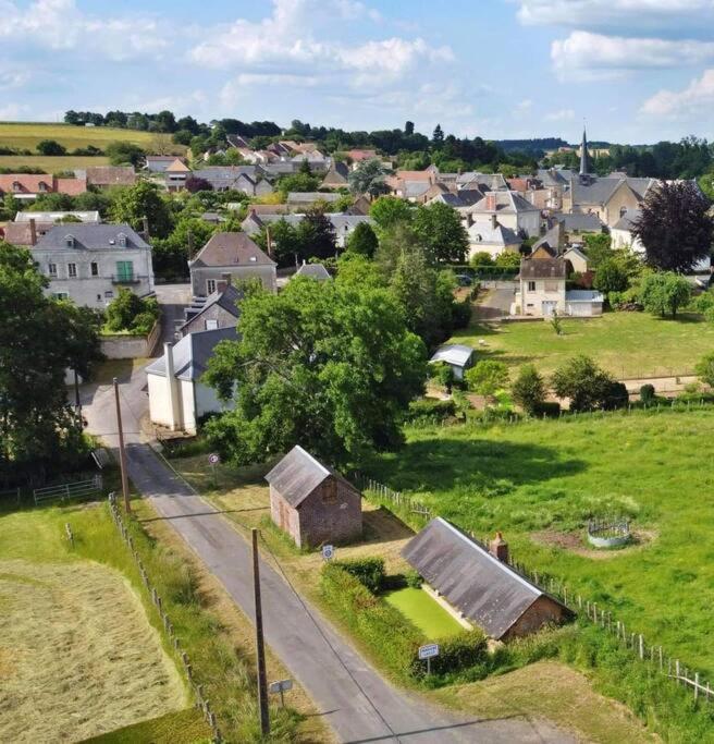 Le Doux Refuge Berceen Au Calme De Sa Campagne Pres Circuit Mans Sud, Grand Lit Avec Berceau Et Possibilite Lit Pliant En Rajout Marigne-Laille Exterior foto